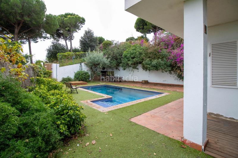 Foto bb4e75ab-40ae-4dc6-b217-a610d8cf280f. Maison avec chauffage parking piscine dans Sant Cebrià de Vallalta