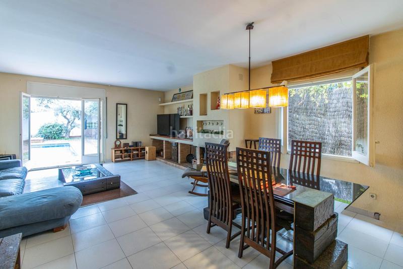 Foto c5110ab3-715e-4b66-be7a-ce7861b2d845. Maison avec chauffage parking piscine dans Sant Cebrià de Vallalta