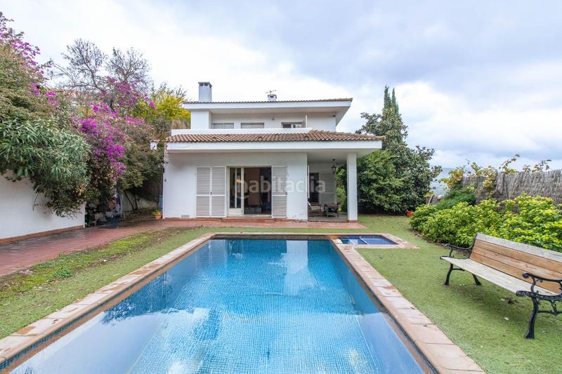 Foto e8bc19ac-720a-48d4-9629-75068da45c47. Maison avec chauffage parking piscine dans Sant Cebrià de Vallalta