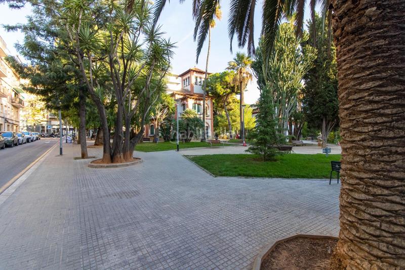 Foto 059760a6-8e09-4238-bfb0-56d87e27a32a. Miete geschäftsraum in Centre Esplugues de Llobregat