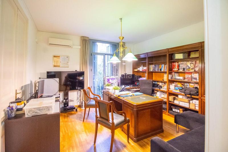 Foto b7c871a4-e9e9-4976-865b-03b63900562e. Rent office space in Dreta de l´Eixample Barcelona