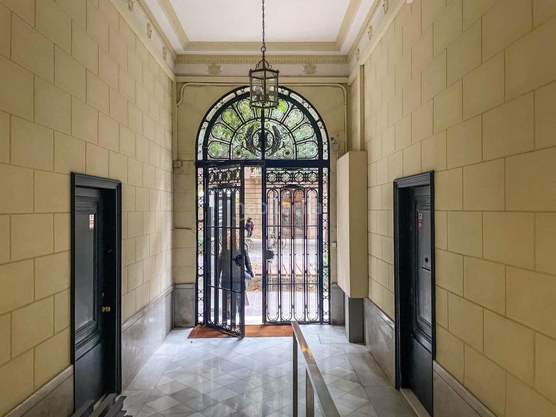 Foto 20e146bf-45e4-4e19-836a-b992cc72517c. Lloguer oficina a Dreta de l´Eixample Barcelona