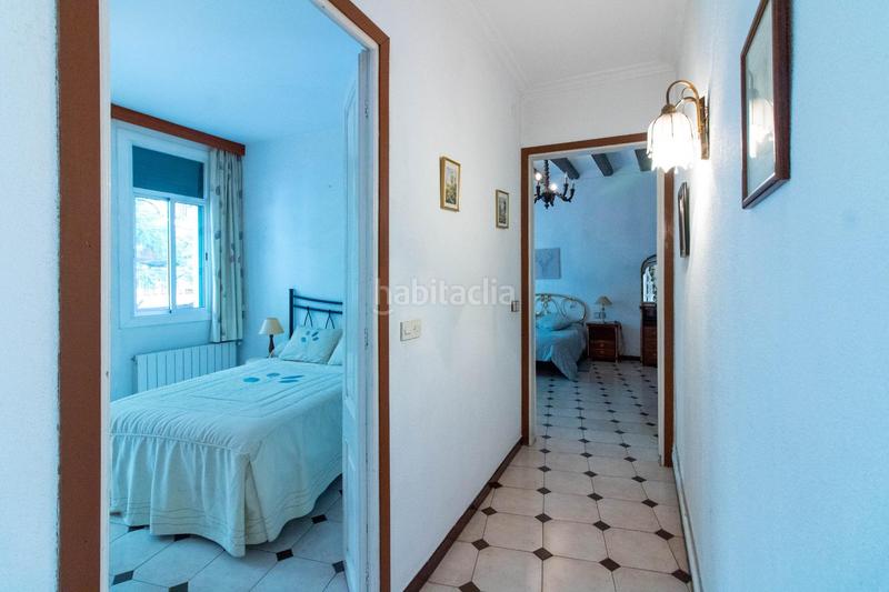 Foto 6883bf6b-c23c-40e7-b528-cd355bf16786. Zweistöckige wohnung mit heizung in Centre Santa Coloma de Gramenet