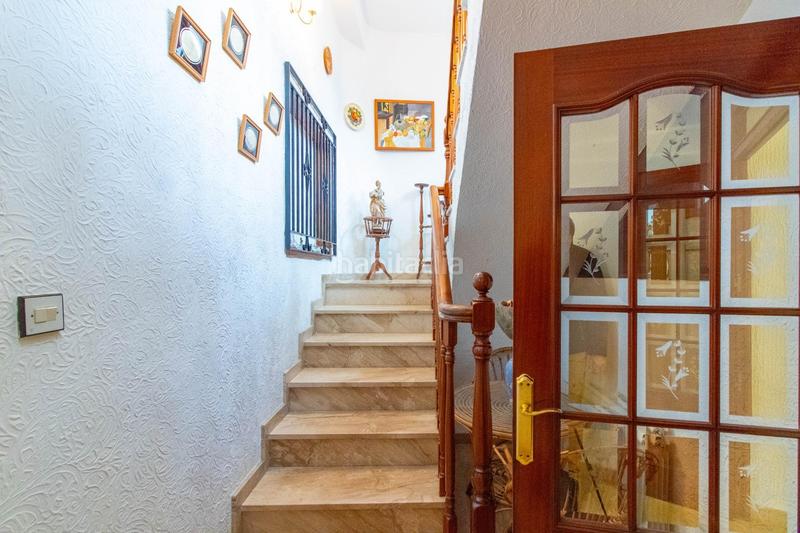 Foto a888ed91-1854-4dc7-8129-66825e19096e. Zweistöckige wohnung mit heizung in Centre Santa Coloma de Gramenet