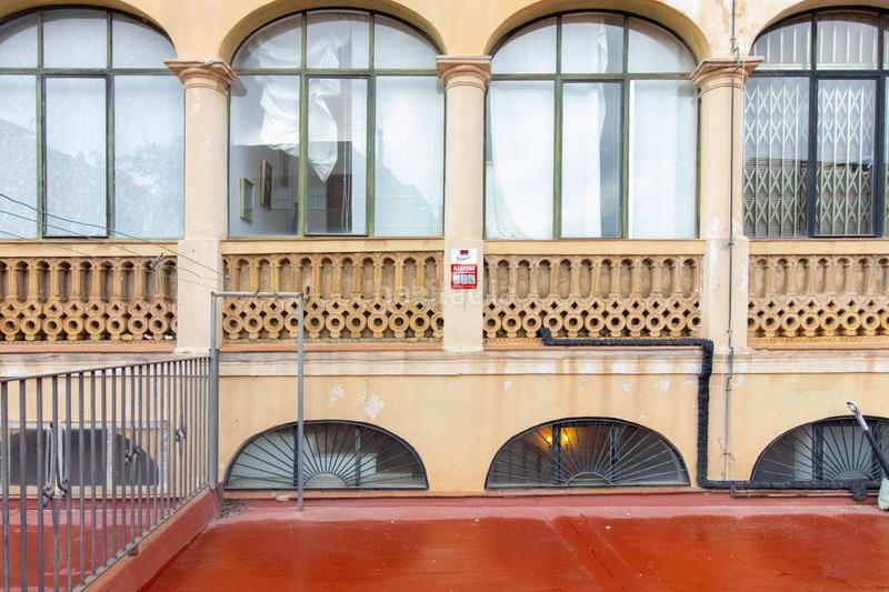 Foto e2a297c4-e757-42d1-858f-29543c4e02c3. Zweistöckige wohnung mit heizung in Centre Santa Coloma de Gramenet