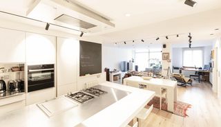 Etagenwohnung  Calabria. Inmobiliaria en barcelona nova esquerra del eixample. piso en ve