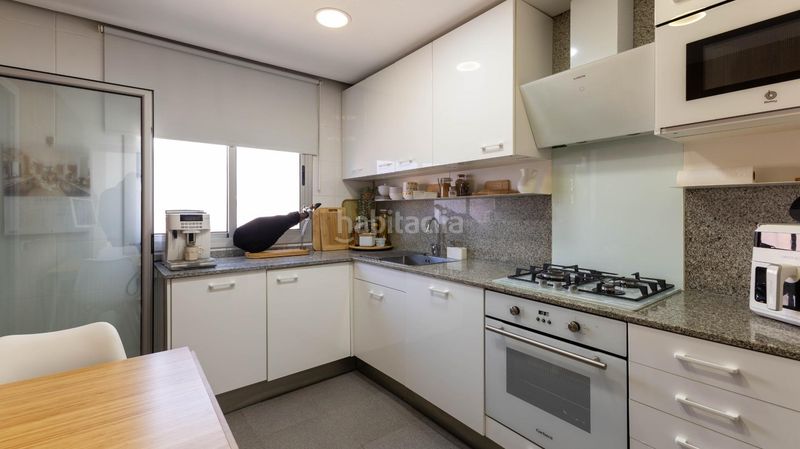 Foto 510178eb-9ccf-41e6-b1ee-0cb8c301bf16. Àtic amb aparcament a Sant Joan Baptista Sant Adrià de Besòs