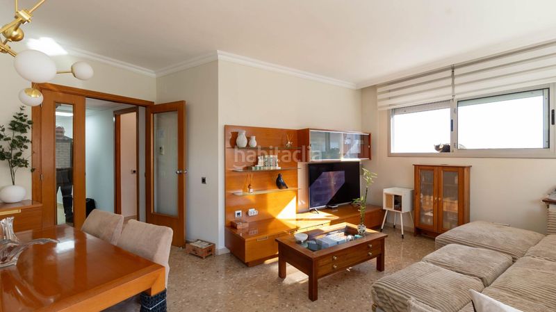 Foto 5856533b-0859-423e-b9f9-9c60e78feb2b. Àtic amb aparcament a Sant Joan Baptista Sant Adrià de Besòs