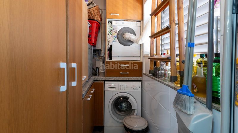 Foto b81ccc13-f3e1-4fe7-a112-16675e6b8fa2. Àtic amb aparcament a Sant Joan Baptista Sant Adrià de Besòs