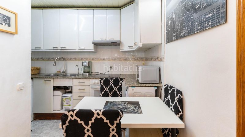 Foto 340f04fd-6b8e-4649-a4a5-f24893a83103. Pis a Sants Barcelona