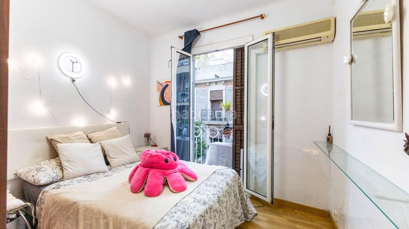 Foto 6b381ea7-1966-48d1-8af2-dac93542d781. Pis a Sants Barcelona