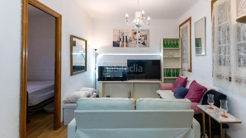 Foto e36e1e74-e232-419f-bb27-f36d75882edf. Pis a Sants Barcelona