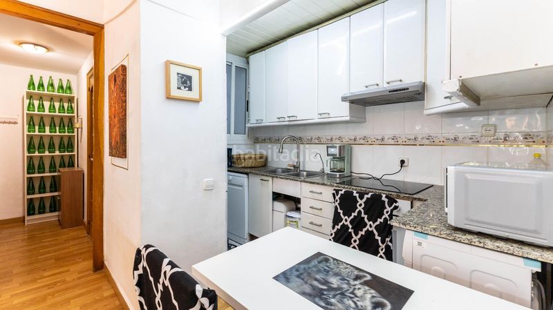 Foto ee411fb3-4ca8-4077-a287-5bdf4dca7ebb. Pis a Sants Barcelona