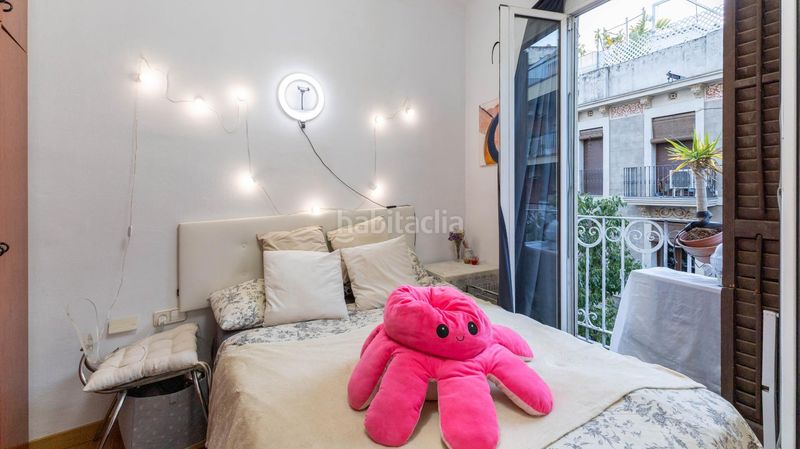 Foto fc2e27bb-3999-4ff5-86cb-bb4ffb892ab1. Pis a Sants Barcelona