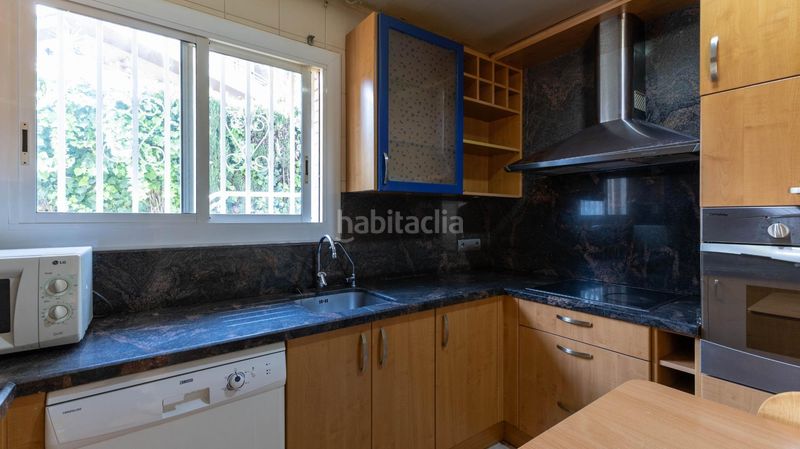Foto 0c69f2a8-8662-4a3e-8e2c-832daf7122bc. Casa adossada amb aparcament a Palma de Cervelló (La)