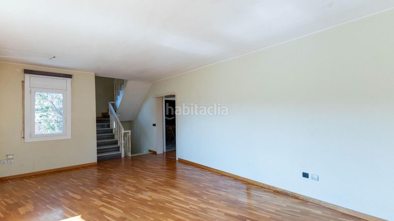 Foto 8633599d-a17e-4494-a33e-597a5c841250. Casa adossada amb aparcament a Palma de Cervelló (La)