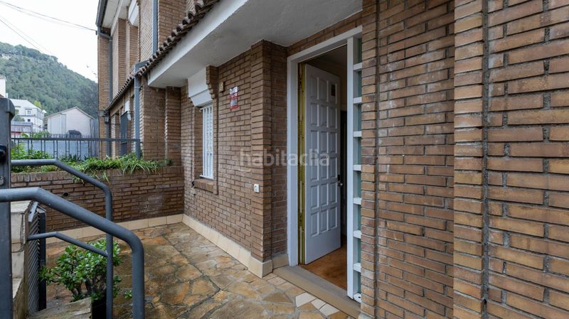 Foto f65ff356-8e5d-4283-b7b6-2327bf315e97. Casa adossada amb aparcament a Palma de Cervelló (La)