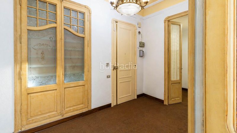 Foto 10eb8608-94b9-4f41-b159-a8a119077236. Pis a L´Antiga Esquerra de l´Eixample Barcelona