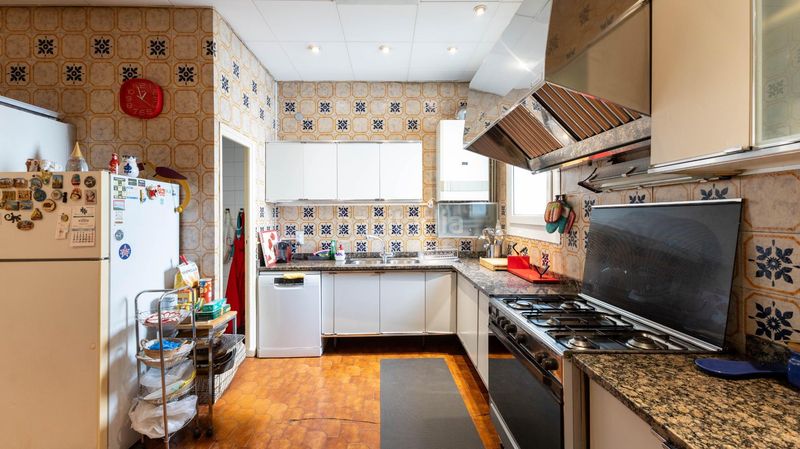 Foto 125d8b55-9dca-4b2f-8ff8-73644ac4c5c8. Pis a L´Antiga Esquerra de l´Eixample Barcelona