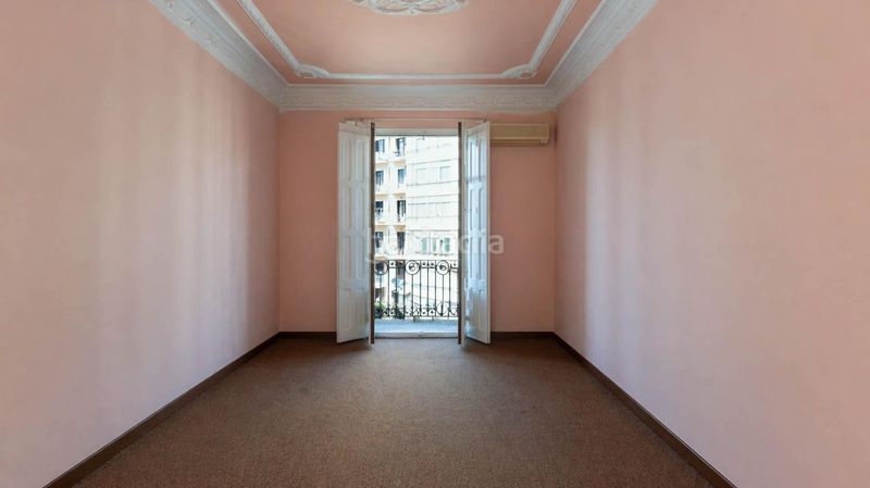 Foto 48e20d63-ff35-44c5-9ea7-2f9c71325a3b. Pis a L´Antiga Esquerra de l´Eixample Barcelona