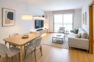 Appartamento  Calabria. Inmobiliaria en barcelona. piso en venta en barcelona, sant anto