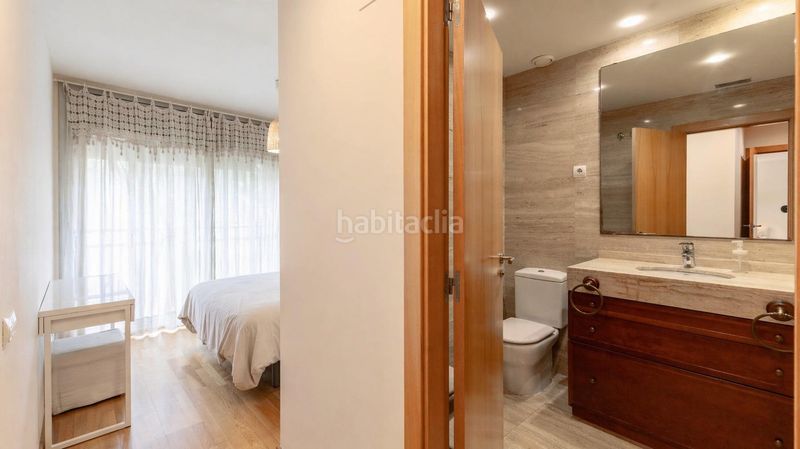 Foto 1cc9fac4-76f2-4583-80d3-528bc625a8c9. Pis amb aparcament a Sant Antoni Barcelona