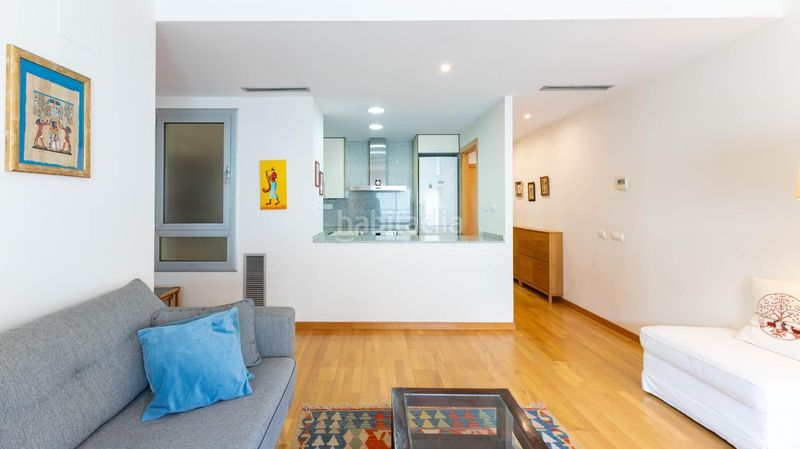 Foto dd6c970b-034c-4ca2-82e5-50d7e6876b89. Pis amb aparcament a Sant Antoni Barcelona