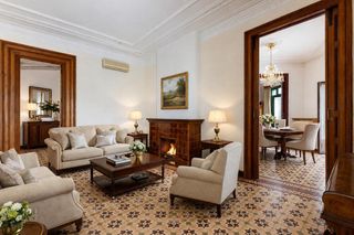 Appartement  Corts catalanes. Inmobiliaria en barcelona .  venta de piso finca regia en ensanc