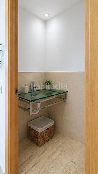 Foto ebcc2f2e-8060-4741-bbbe-ca43579d3df9. Casa adossada amb aparcament piscina a Premià de Dalt