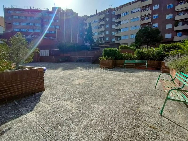 Foto d60a2096-4c14-49a1-ad42-21f41ffe0578. Pis amb aparcament a Putget - Farró Barcelona