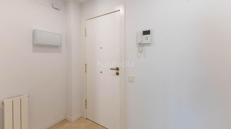 Foto 0615dbc6-9b75-46ee-8972-38d2933fac94. Pis amb calefacció aparcament a Baix Guinardó Barcelona