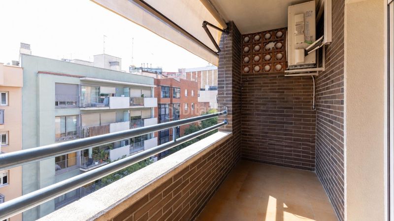 Foto eac426b5-8bf5-495d-a890-e79e6b38cf65. Pis amb calefacció aparcament a Baix Guinardó Barcelona