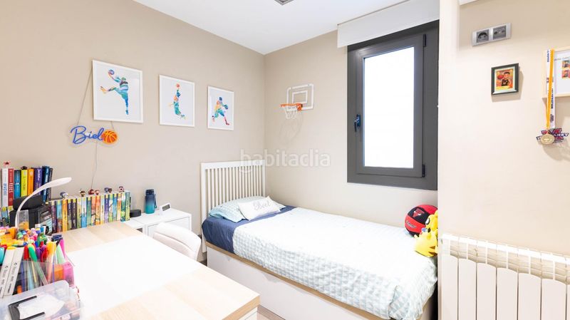 Foto c0d9b6c2-337c-4132-b6e1-5ae766718ed7. Àtic amb calefacció a La Nova Esquerra de l´Eixample Barcelona