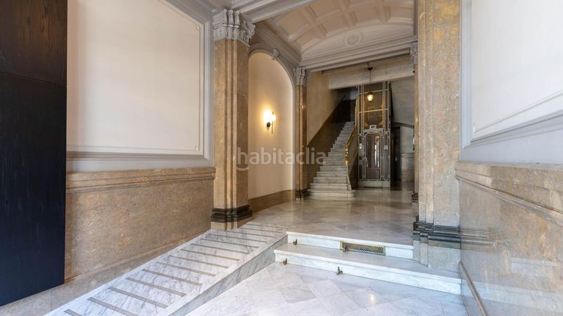 Foto fa17f0c0-dfdb-4d91-b251-da5279df760f. Pis amb calefacció aparcament a Dreta de l´Eixample Barcelona