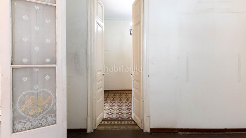 Foto 60a93fac-e4a1-4831-91d1-243409997e13. Pis amb calefacció a Dreta de l´Eixample Barcelona