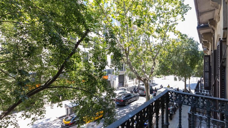 Foto bbf4c3b1-e807-4547-91d0-30f7f84034c5. Pis amb calefacció a Dreta de l´Eixample Barcelona