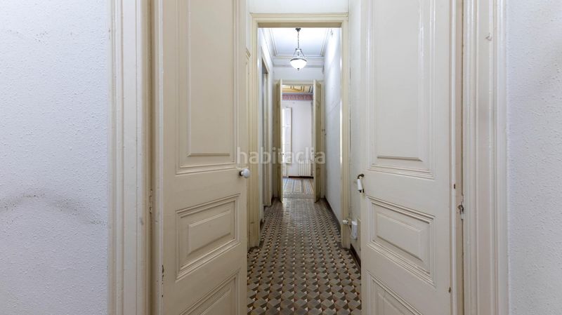 Foto bf7c5c60-c030-4d87-9f11-e560cf7dd94e. Pis amb calefacció a Dreta de l´Eixample Barcelona
