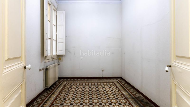 Foto d4d864d4-8a31-4da4-8f6a-8e1bcb1e6282. Pis amb calefacció a Dreta de l´Eixample Barcelona