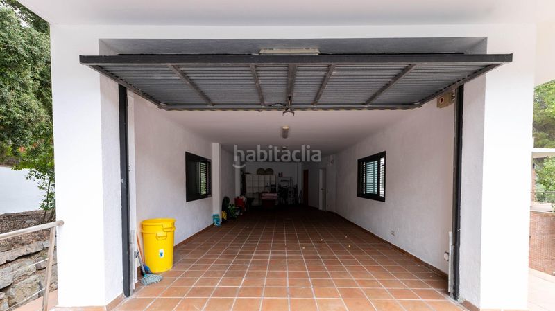 Foto 286bdf45-f183-411e-bc89-bdb3e1b443bb. Chalet con riscaldamento parcheggio piscina in Les Planes Sant Cugat del Vallès