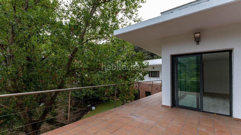 Foto 31041797-95ca-4a7c-9ad6-aa020f6aa88b. Chalet con riscaldamento parcheggio piscina in Les Planes Sant Cugat del Vallès