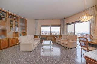 Appartement  De pere iii. Pis en venda a manresa  zona bonavista