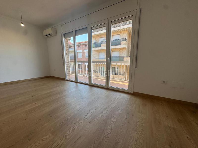 Foto dd7d01f7-1451-4e00-a677-73ee7bf34893. Pis amb calefacció a Plaça Catalunya Manresa