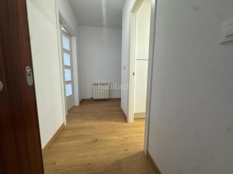 Foto e3769f04-c872-40fe-9f80-4c99557430ff. Pis amb calefacció a Plaça Catalunya Manresa