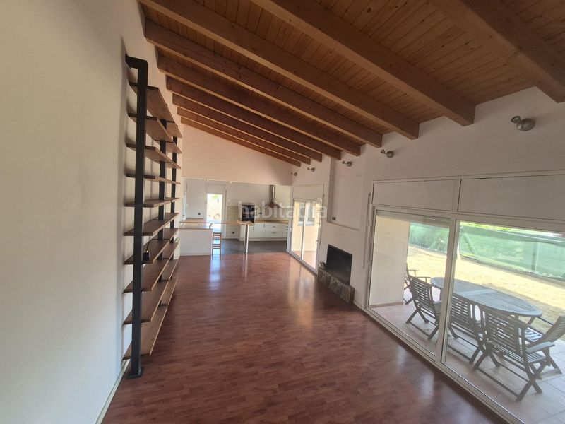 Foto 206802f8-a5cf-4b81-a37a-253402315682. Casa amb calefacció aparcament piscina a Sant Vicenç de Castellet
