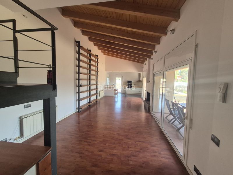 Foto a749b718-15a9-4542-835e-fa6b0e07bc7e. Casa amb calefacció aparcament piscina a Sant Vicenç de Castellet