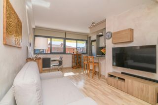 Pis  De cristòfol colom. Tu primera vivienda, completa y lista para entrar piso, parking