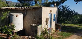 Mas à Nord. Finca de 3 hectareas con almacen de 24 m2, luz y agua