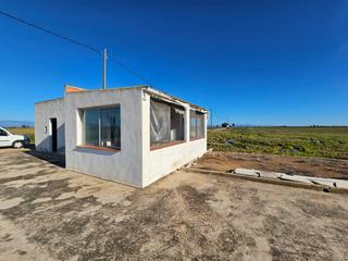 Country house in Eucaliptus - Poble Nou del Delta. Finca rústica en trabucador con casa