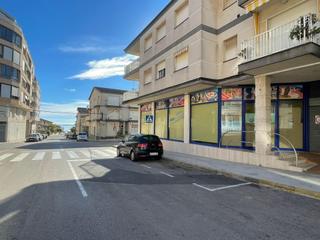 Lloguer Local Comercial a Platges. Local comercial