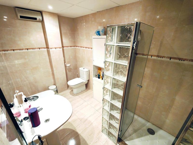 Foto 84a8c05e-2167-44ae-8064-478de250127d. Ático  duplex de 5 dormitorios en la zona centro con gran terraza en Sant Carles de la Ràpita